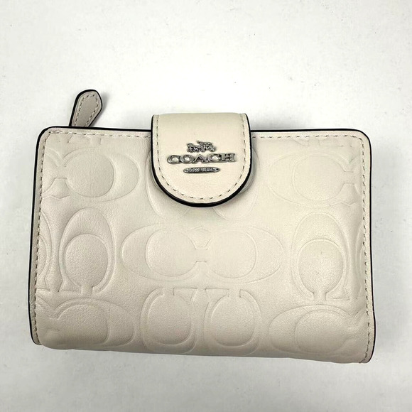 Coach Medium Corner Zip Wallet In Signature Leather In Silver/Chalk CZ341 NWT - Picture 2 of 8